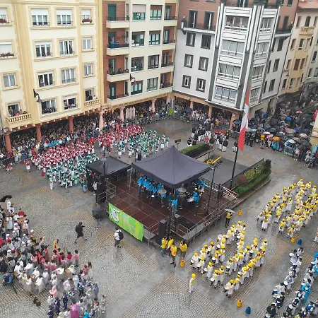 Piso Centrico Amplio-luminoso Zarautz