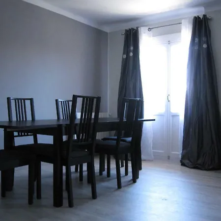 Apartmán Piso Centrico Amplio-luminoso *