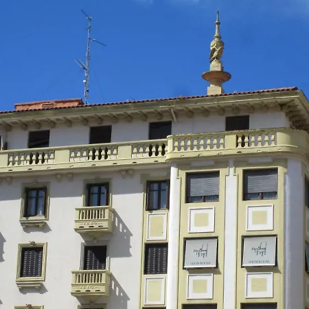 Piso Centrico Amplio-luminoso Lejlighed *