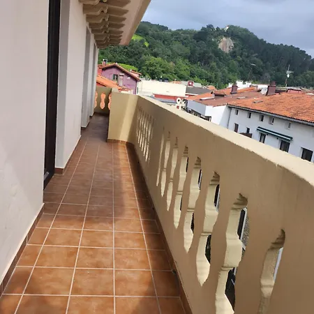 Piso Centrico Amplio-luminoso Appartamento Zarautz